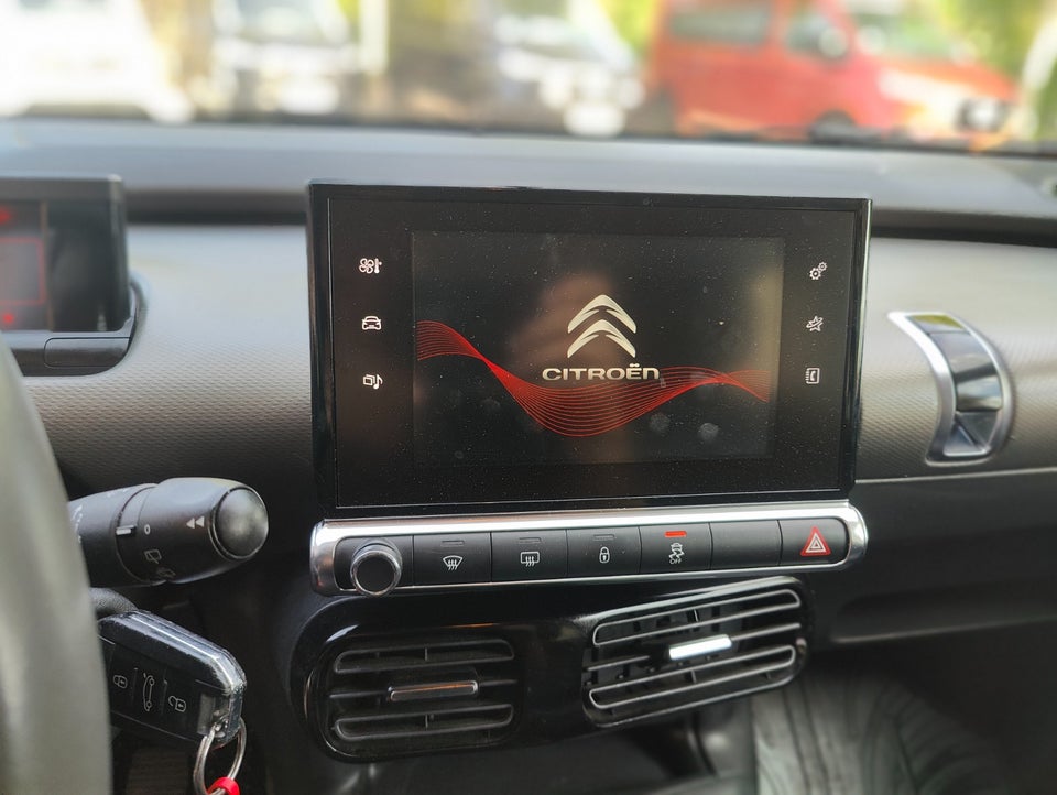 Citroën C4 Cactus 1,6 BlueHDi 100 Feel Van 5d