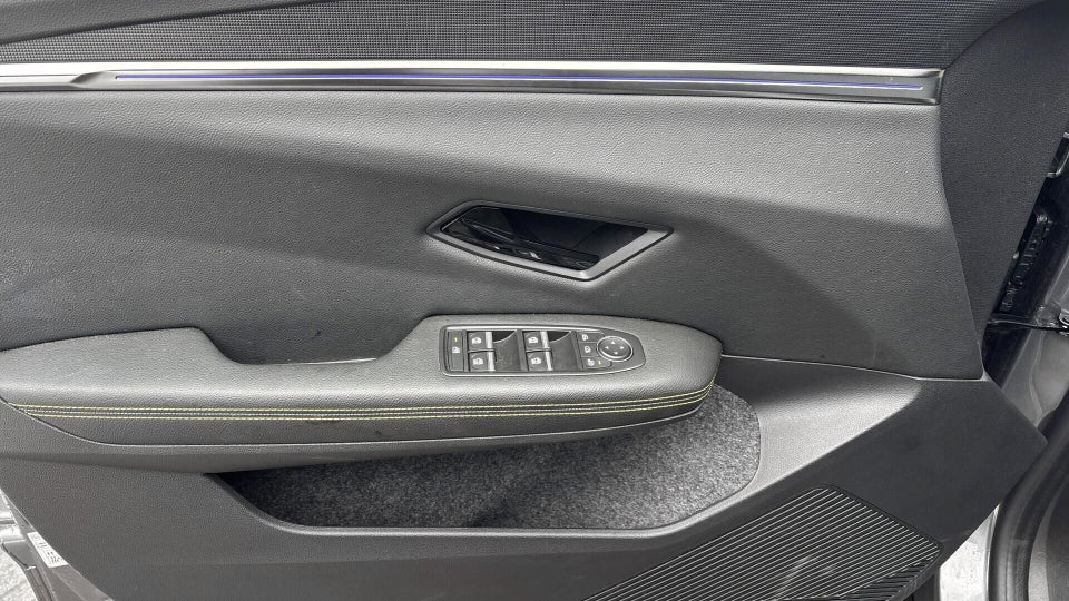 Renault Scenic E-Tech 87 Techno 5d