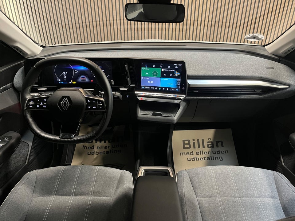 Renault Megane E-Tech 40 Equilibre 5d