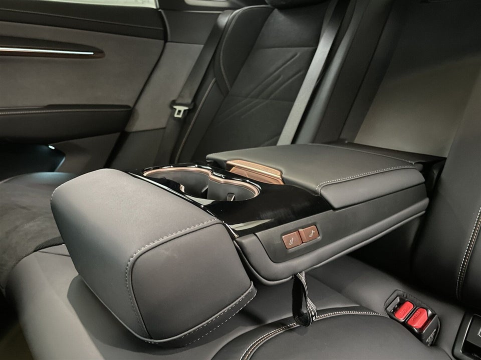 Zeekr 001 Performance AWD 5d