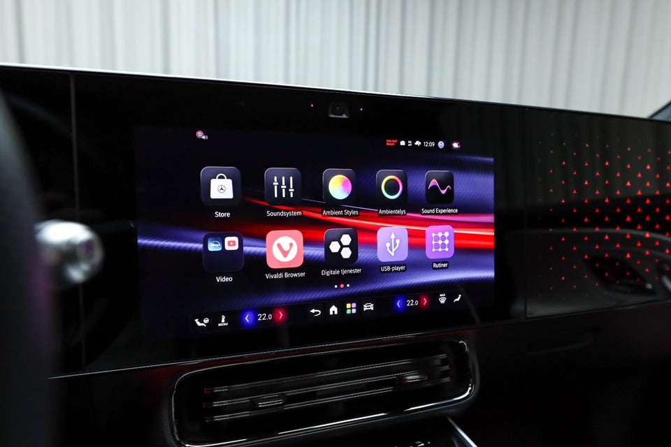Mercedes CLA250+ EQ AMG Premium 4d