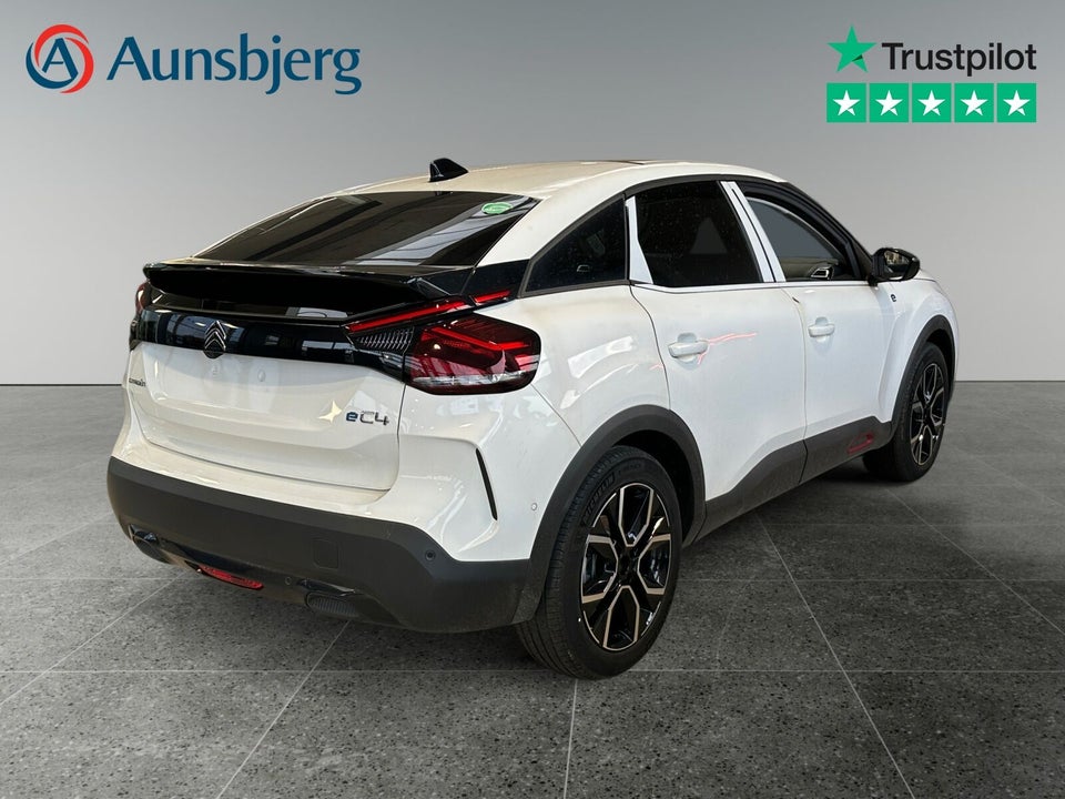 Citroën ë-C4 50 Shine 5d