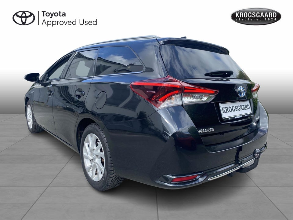 Toyota Auris 1,8 Hybrid H2 Comfort Touring Sports CVT 5d