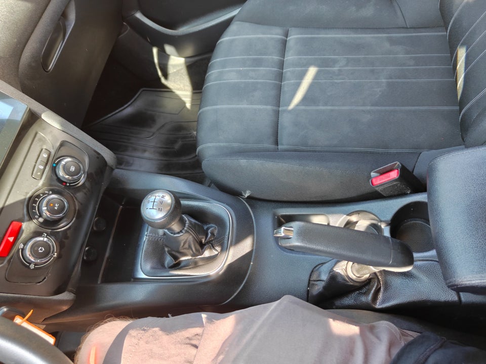 Citroën C4 1,2 PureTech 110 Feel 5d