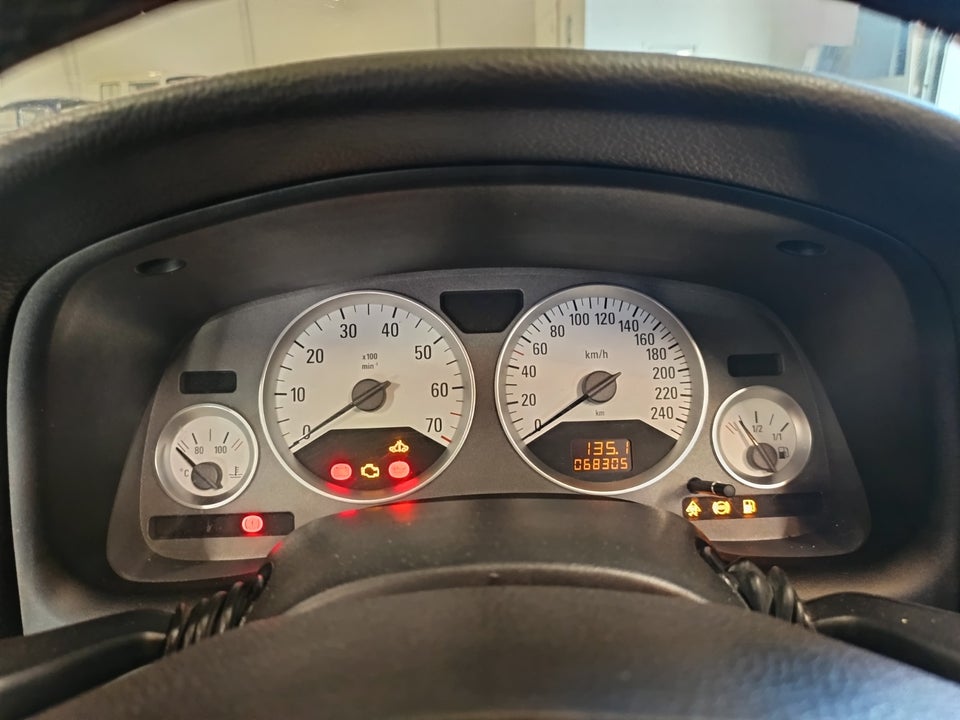 Opel Astra 1,8 16V Bertone Cabriolet 2d