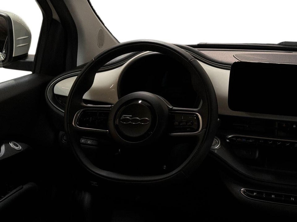 Fiat 500e 42 Icon 3d