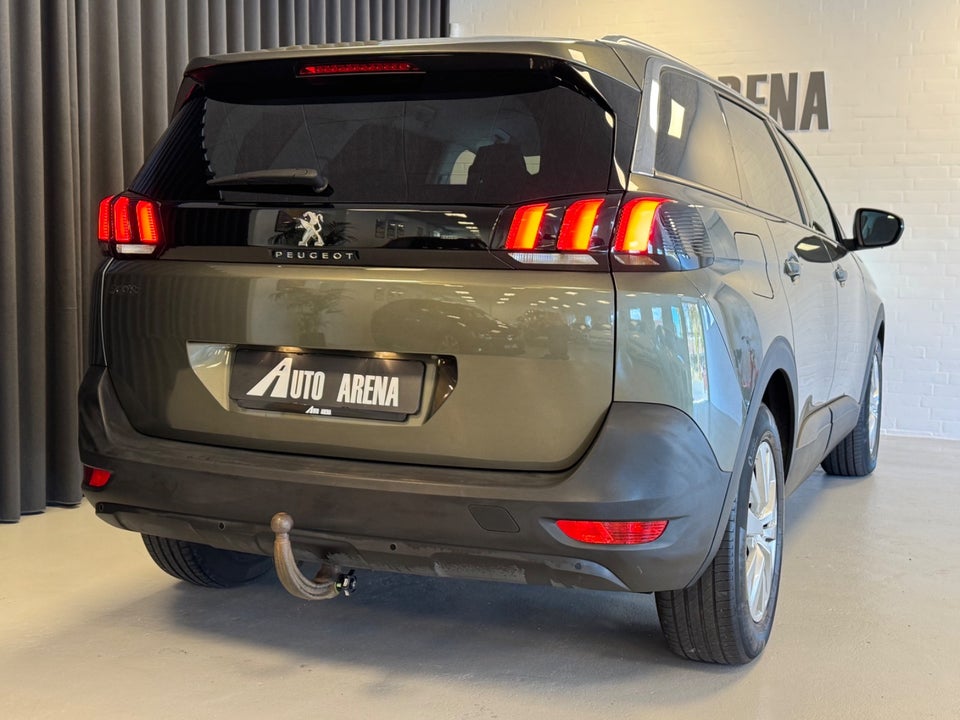 Peugeot 5008 1,6 BlueHDi 120 Allure 7prs 5d