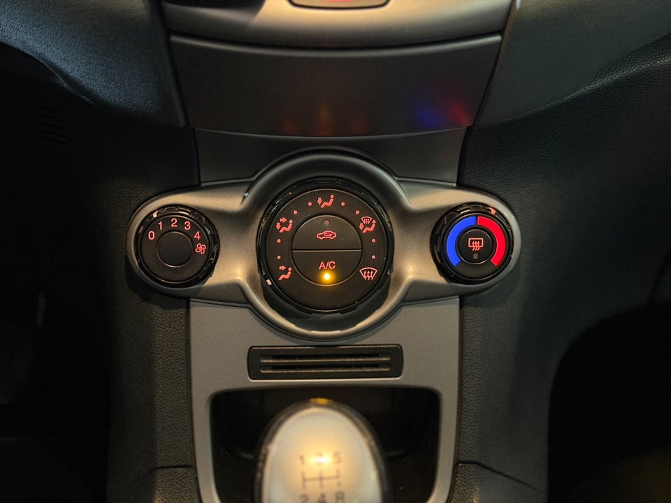 Ford Fiesta 1,6 TDCi 95 ECO 5d