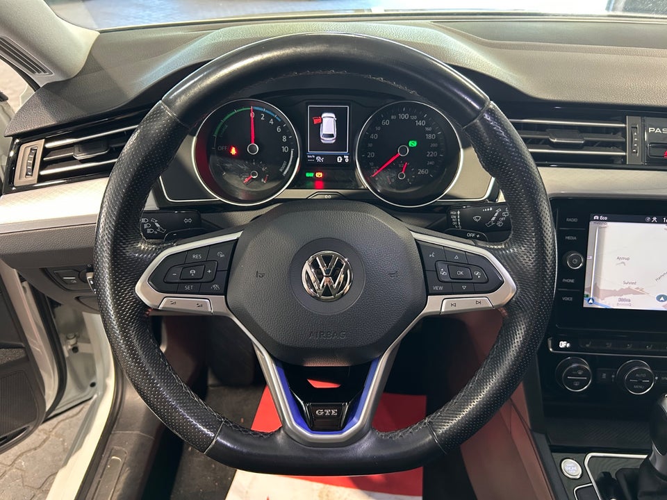 VW Passat 1,4 GTE Variant DSG 5d