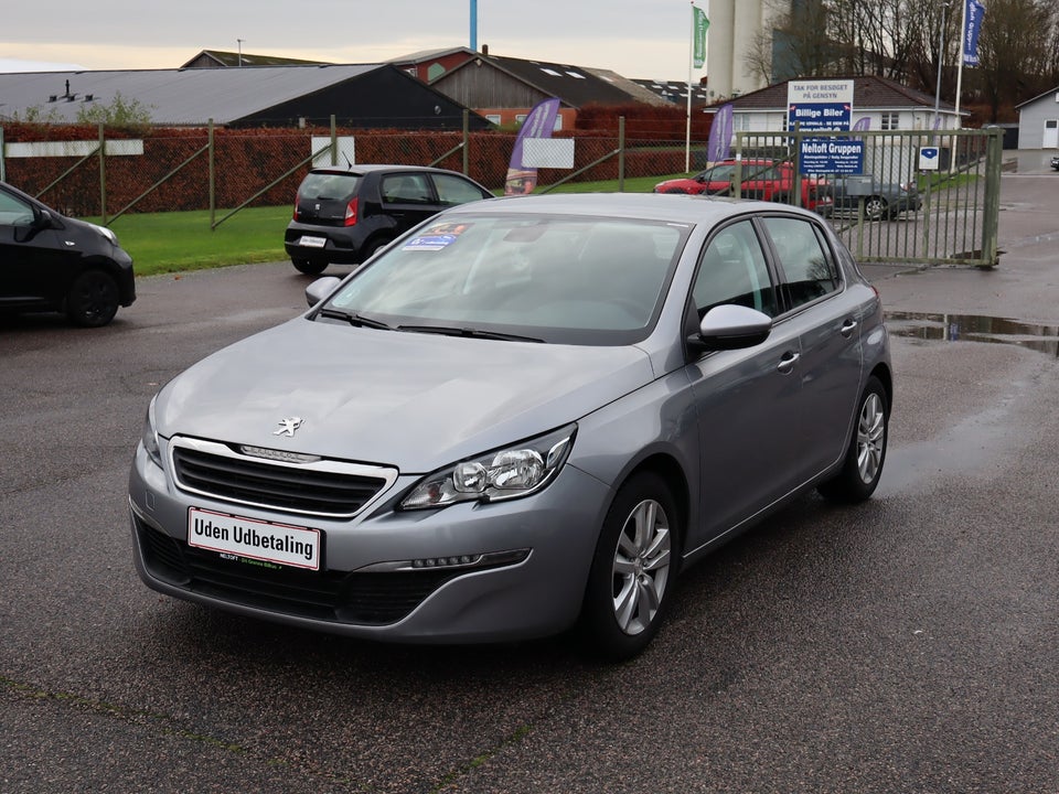 Peugeot 308 1,2 e-THP 110 Active 5d