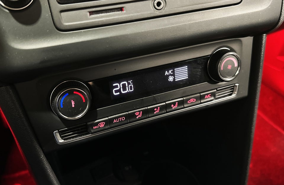 VW Polo 1,4 TDi 90 Comfortline BMT 5d