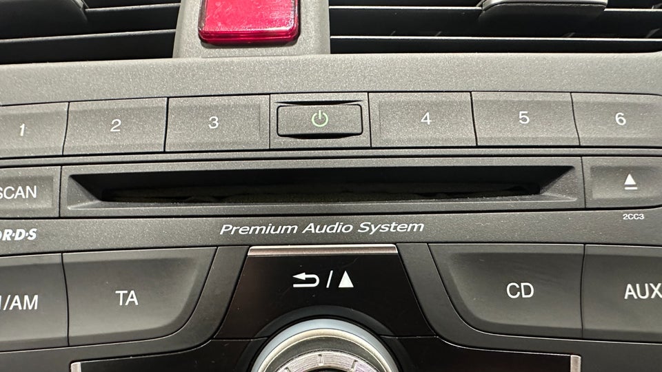 Honda Civic 1,8 i-VTEC Executive 5d