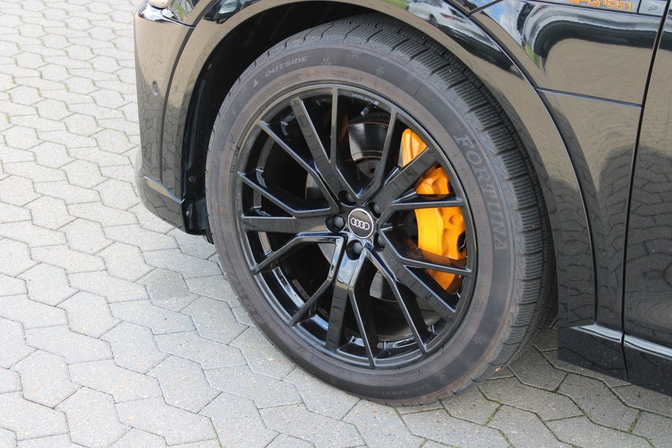 Audi e-tron 55 Black Edition S-line quattro 5d