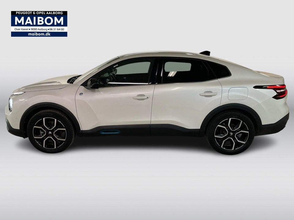 Citroën ë-C4 X 50 Shine 4d