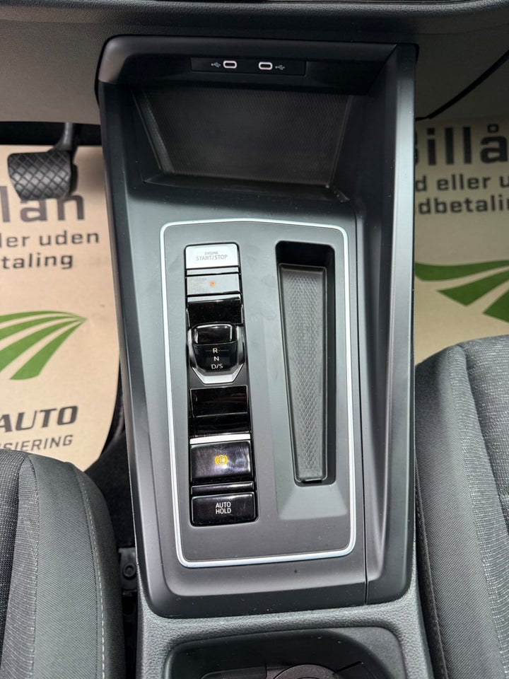 VW Golf VIII 1,5 eTSi 130 Life Variant DSG 5d