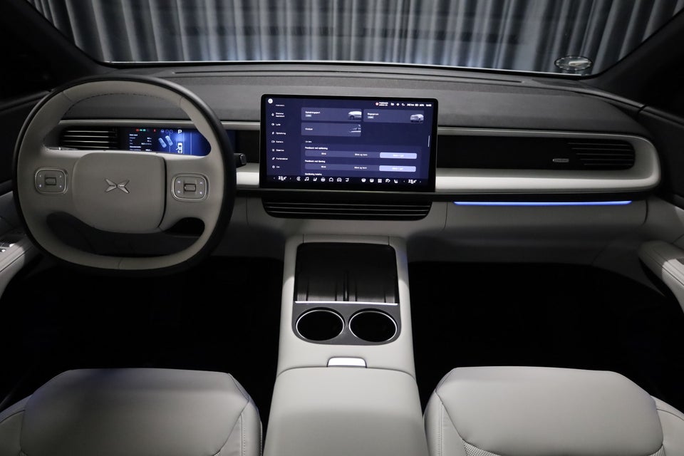 Xpeng G6 Performance 5d