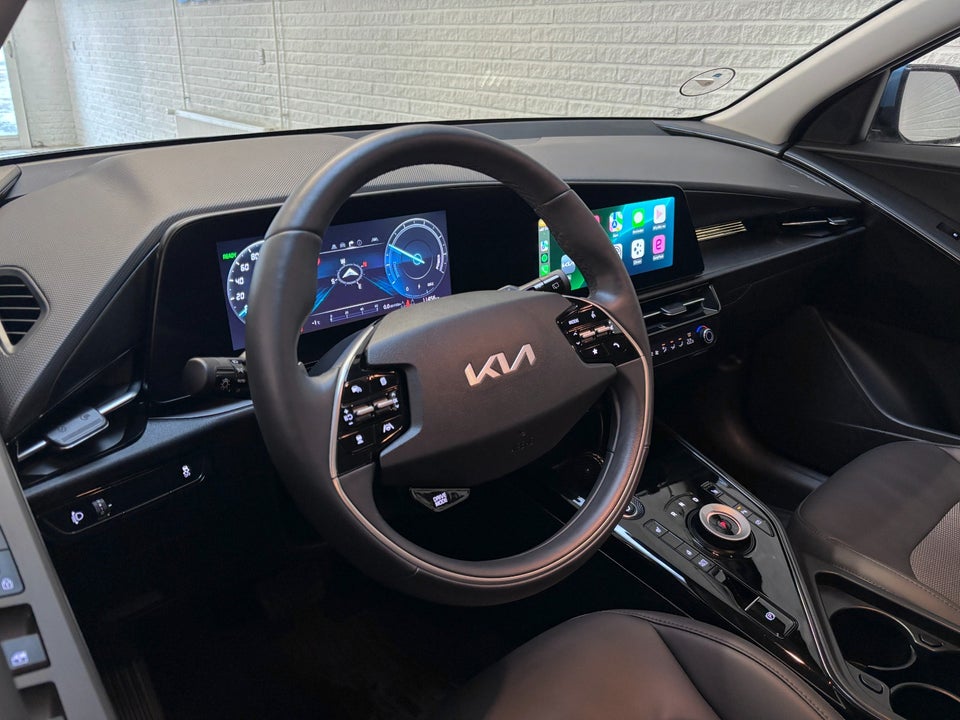 Kia Niro 64 EV Access 5d