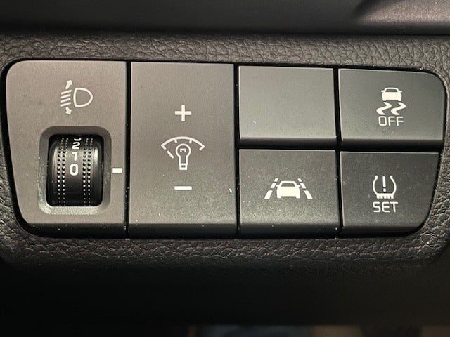 Kia Stonic 1,0 T-GDi Attraction 5d