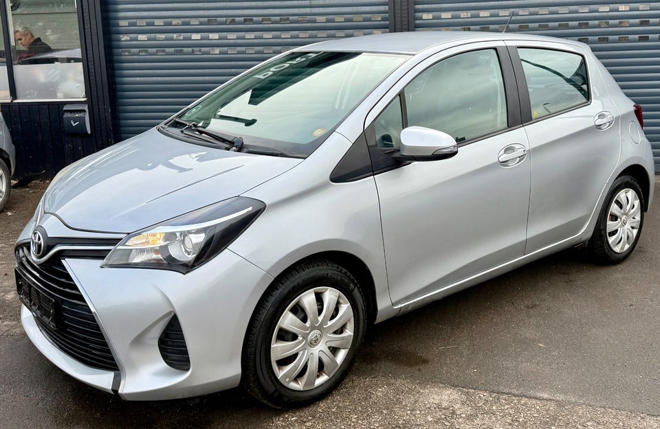 Toyota Yaris 1,0 VVT-i T1 Style 5d
