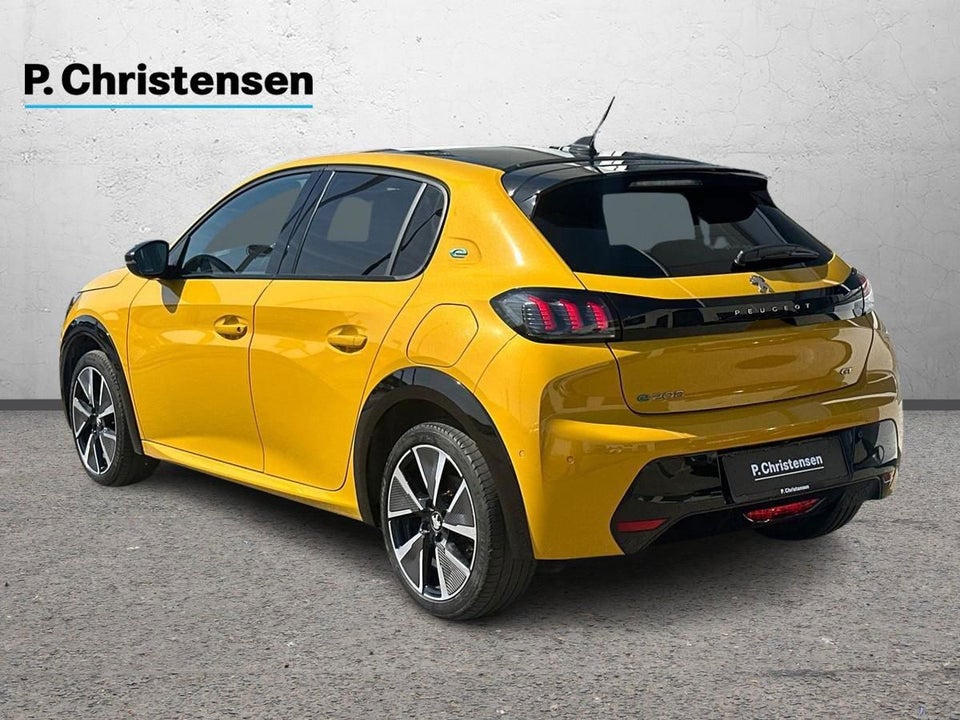 Peugeot e-208 50 GT Pack 5d