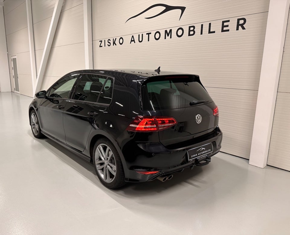 VW Golf VII 2,0 TDi 150 R-line DSG BMT 5d