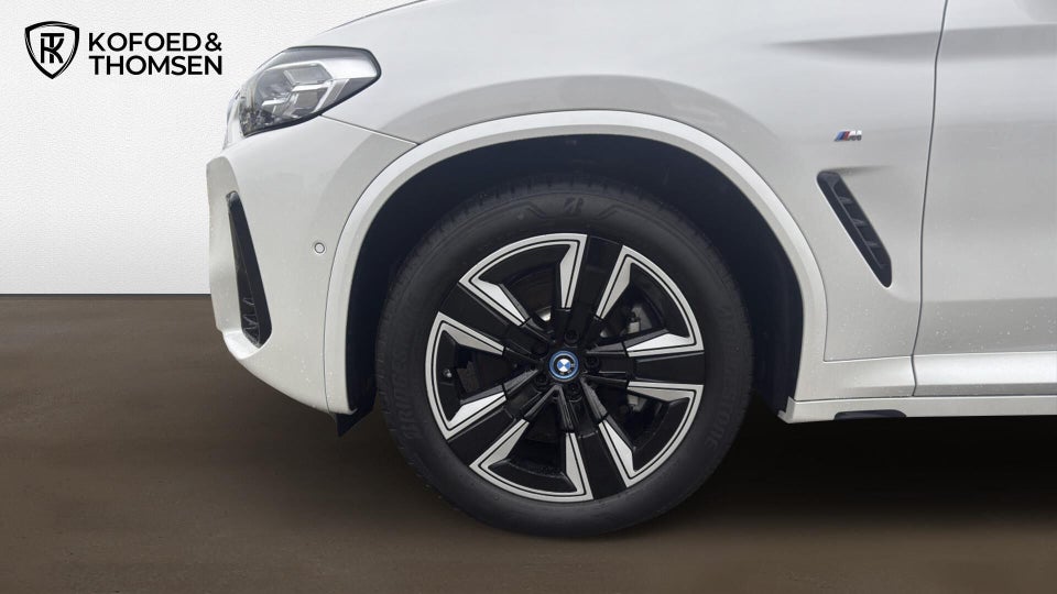 BMW iX3 Charged M-Sport 5d