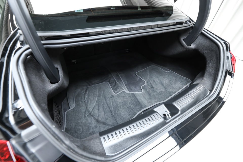 Mercedes CLA250+ EQ Progressive 4d