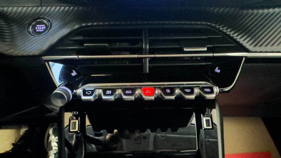 Peugeot 208 1,2 PureTech 100 Allure Pack 5d