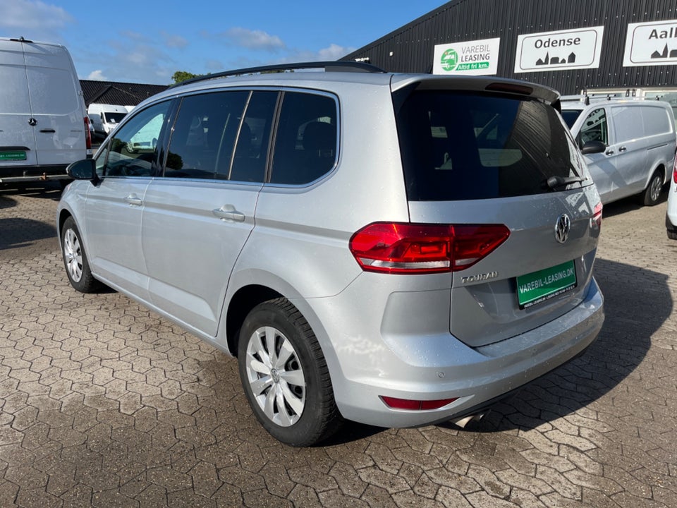 VW Touran 2,0 TDi 150 Comfortline+ DSG Van 5d