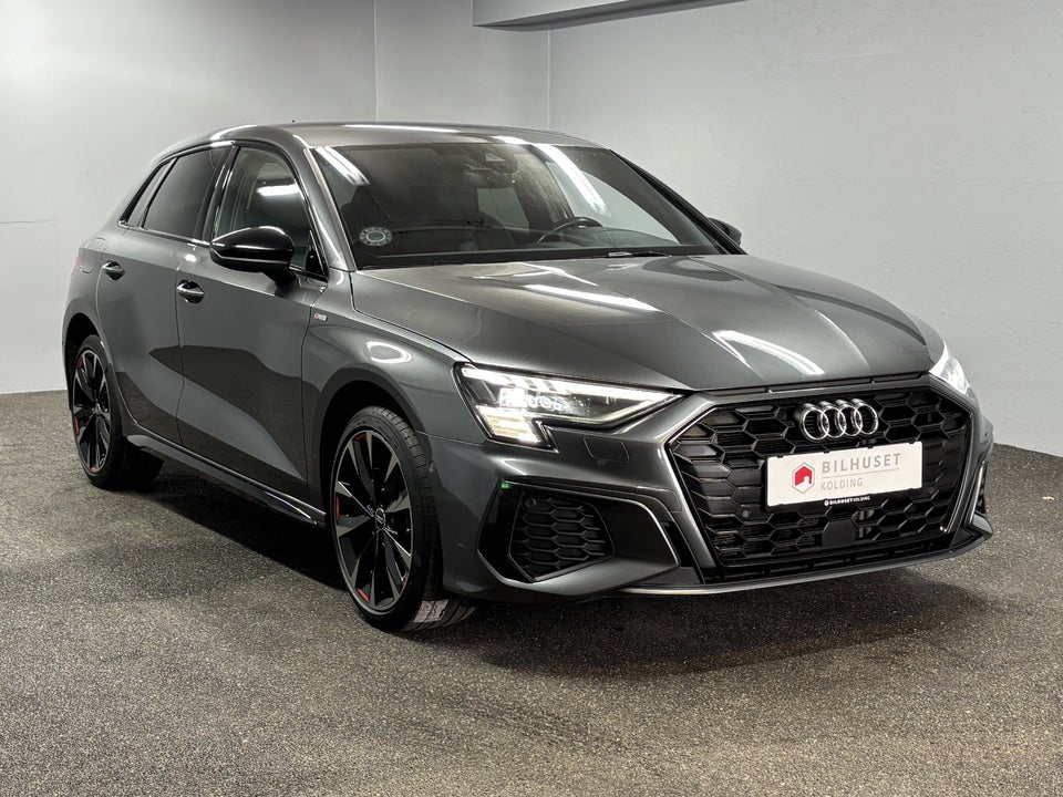 Audi A3 45 TFSi e S-line Sportback S-tr. 5d