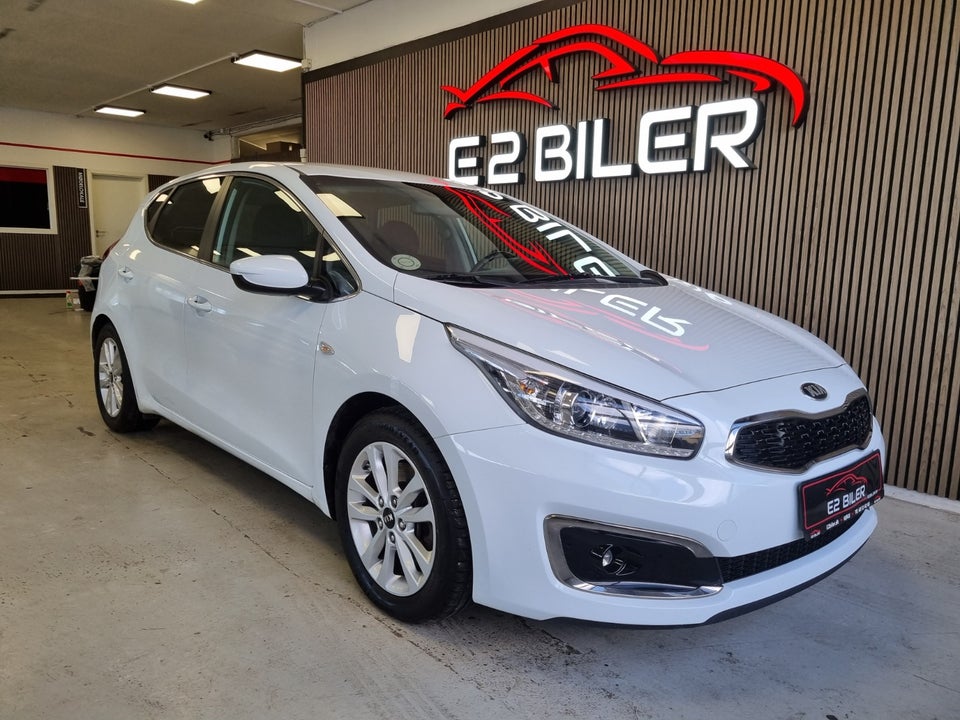 Kia Ceed 1,6 CRDi 136 Attraction 5d