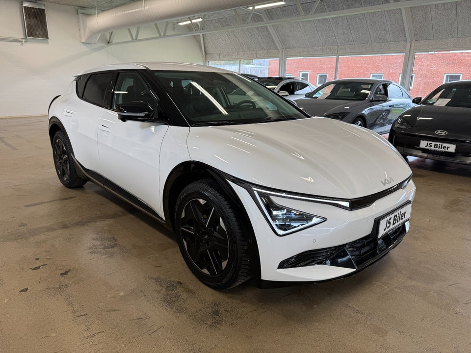 Kia EV6 84 Long Range Upgrade 5d