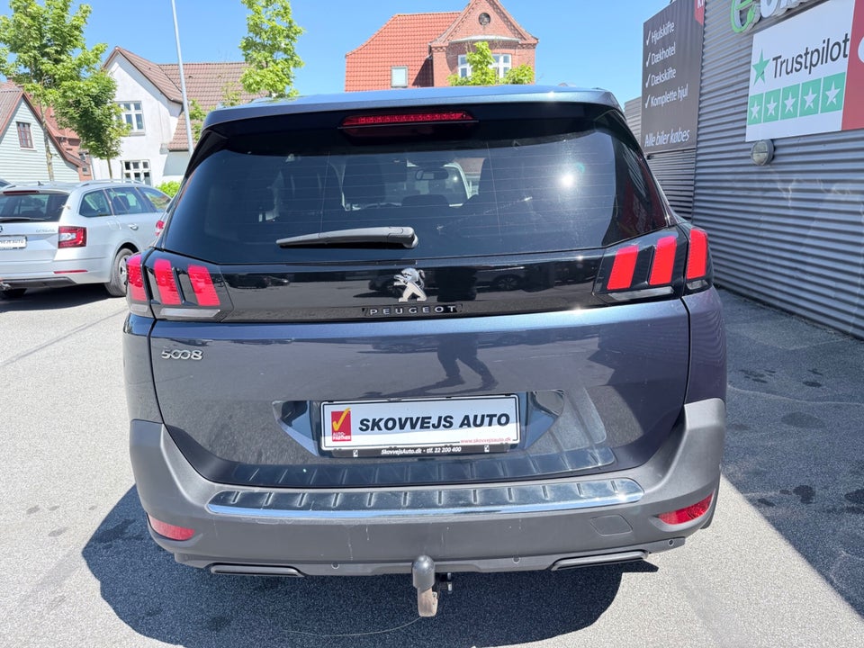 Peugeot 5008 1,5 BlueHDi 130 Allure EAT8 7prs 5d