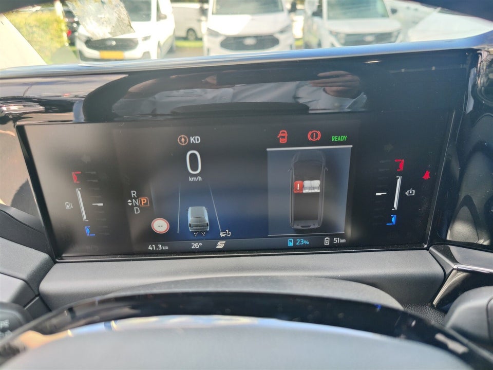 Ford E-Transit Custom 320L 64 Sport