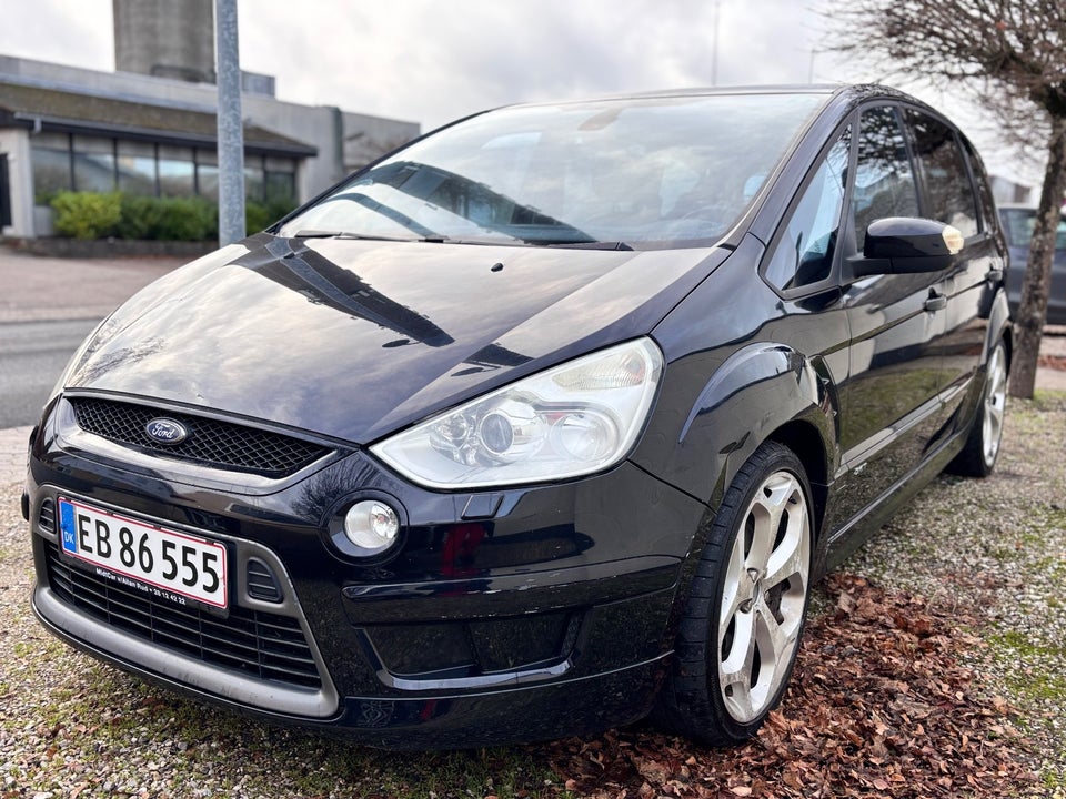 Ford S-MAX 2,5 20V Turbo Titanium 5d