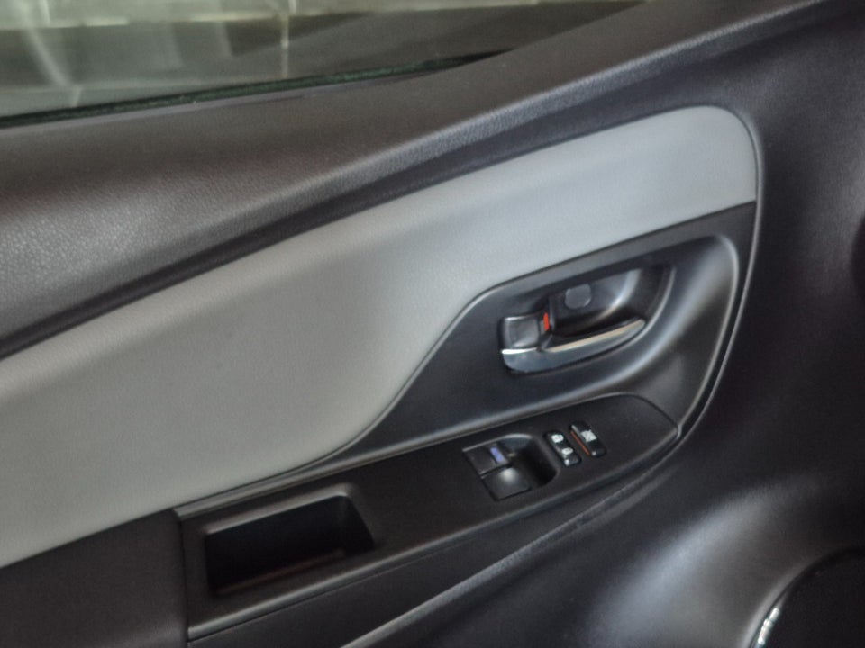 Toyota Yaris 1,5 Hybrid H2 e-CVT 5d