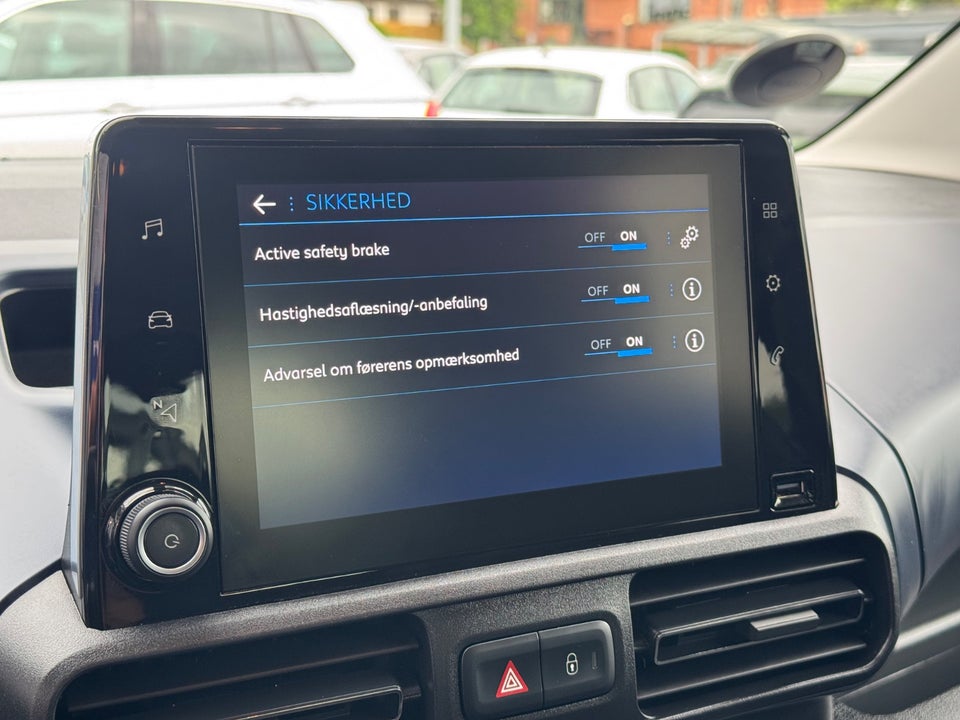 Peugeot Rifter 1,5 BlueHDi 130 L1 Allure 5d