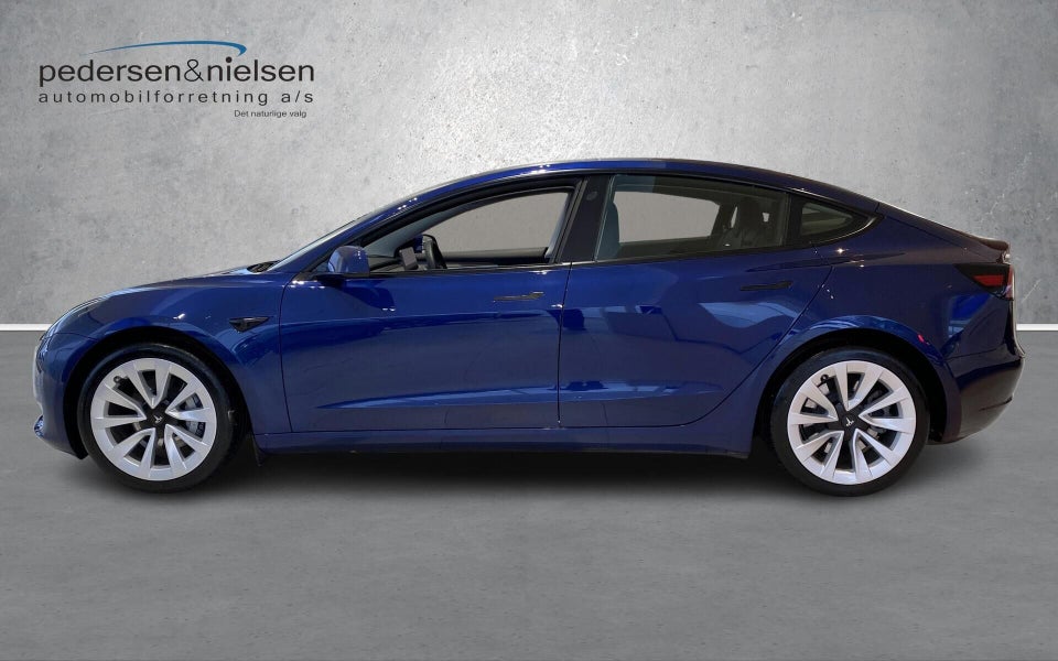 Tesla Model 3 RWD 4d