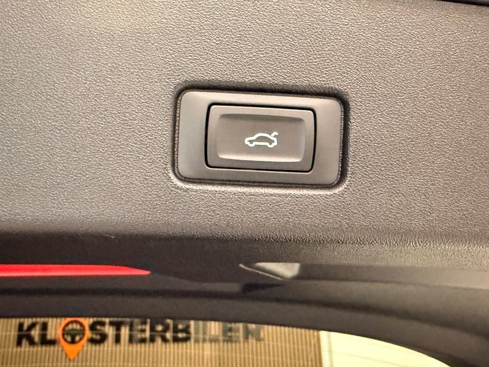 Audi Q4 e-tron 40  5d