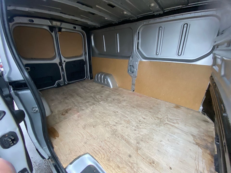 Renault Trafic T29 1,6 dCi 120 L2H1