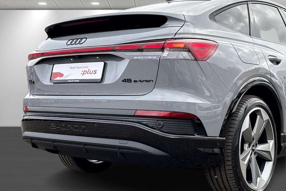 Audi Q4 e-tron 45 S-line Edition Sportback 5d