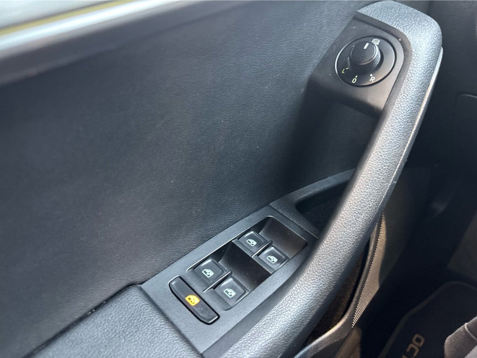 Skoda Octavia 2,0 TDi 150 Celebration Combi DSG 5d