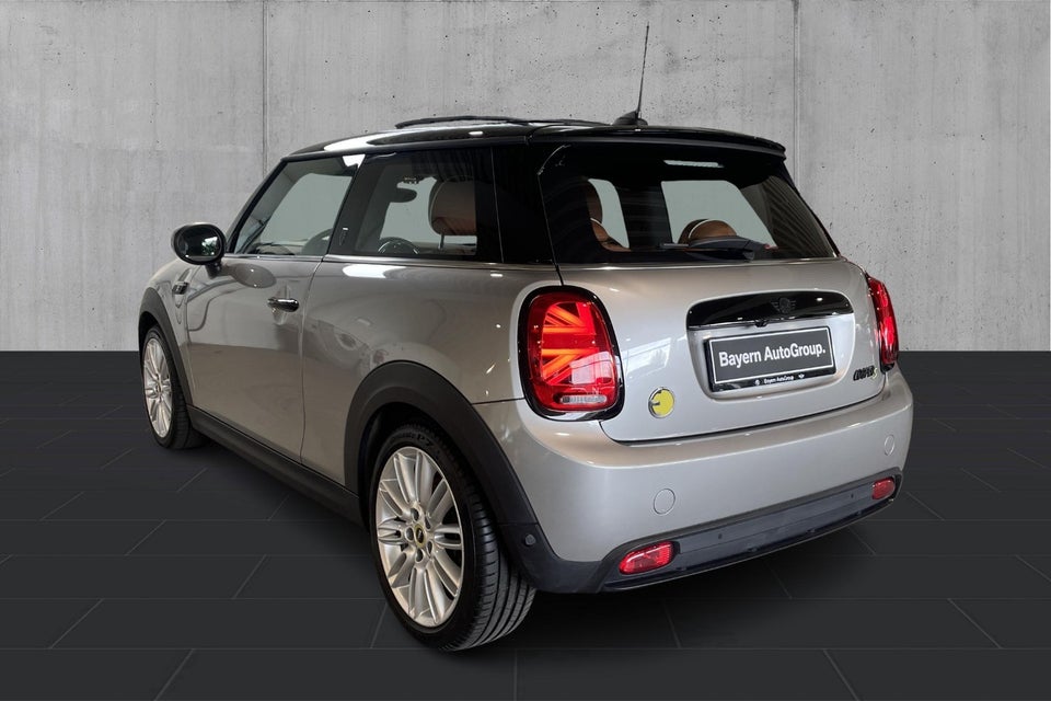 MINI Cooper SE Maximise 3d