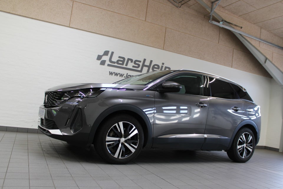 Peugeot 3008 1,6 Hybrid Allure EAT8 5d