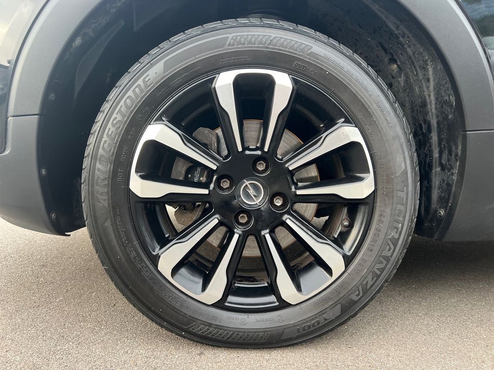 Opel Crossland 1,2 T 110 First Edition 5d