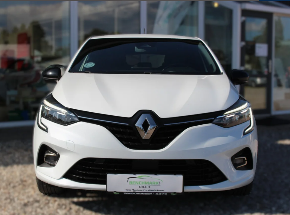 Renault Clio V 1,6 E-Tech Intens 5d