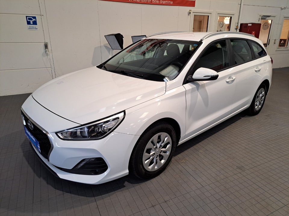 Hyundai i30 1,0 T-GDi Life Komfort stc. 5d