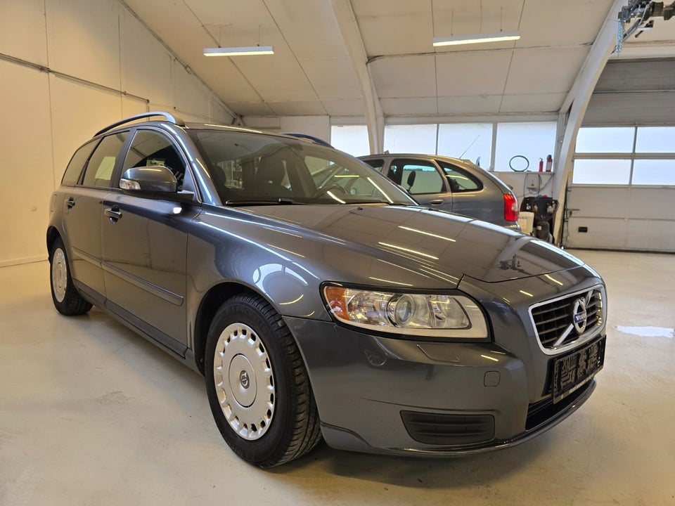 Volvo V50 1,6  5d