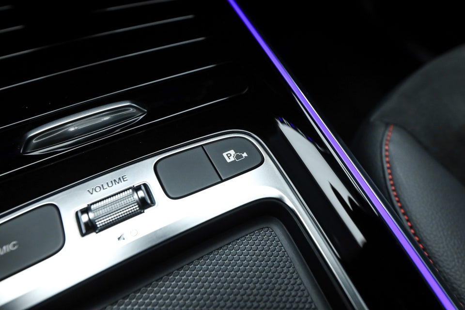 Mercedes EQA350 AMG Advance Plus 4Matic 5d