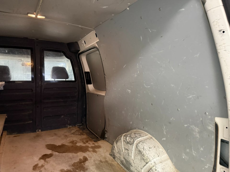 VW Caddy Maxi 1,6 TDi 102 BMT Van 4d